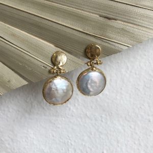 Alethia Mother Of Pearl Earrings