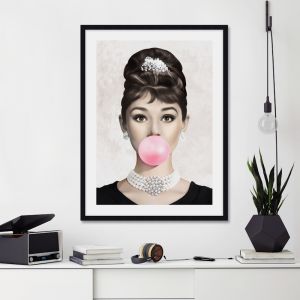 Audrey Hepburn Pink Bubble Gum Lifestyle 1