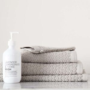 Aurora Hand Towel | Dove