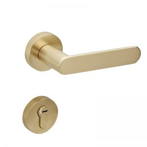 Brass Door Handle | Entrance | 63mm | Mucheln Berkley Series