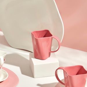 Kütahya Porselen Skallop Mug | 290ml | Pink