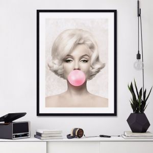 Marilyn Monroe Bubblegum | Unframed Art Print