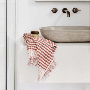 Pompom Hand Towel | Rust
