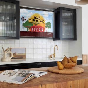 TV-Mirror in Classic Black Frame with Pewter Detail
